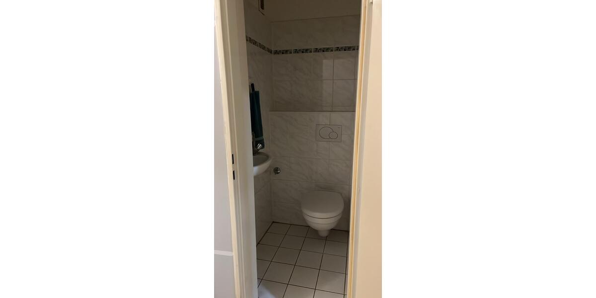 Etagenwohnung Ludwigshafen am Rhein Ludwigshafen-Hemshof - 3 Zimmer, 85 m&sup2;, 200.000&euro; | Angebot:26863937