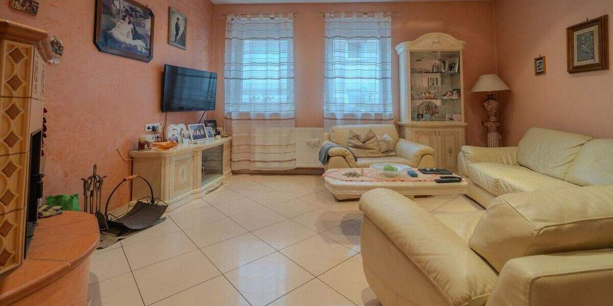 Einfamilienhaus Edingen-Neckarhausen Edingen - 7 Zimmer, 283 m&sup2;, 645.000&euro; | Angebot:25669391