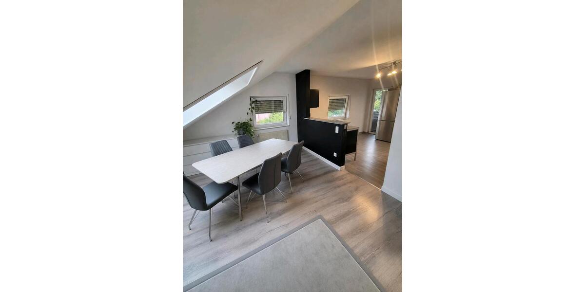 Dachgeschoßwohnung Schwetzingen - 2 Zimmer, 80 m&sup2;, 250.000&euro; | Angebot:27256460