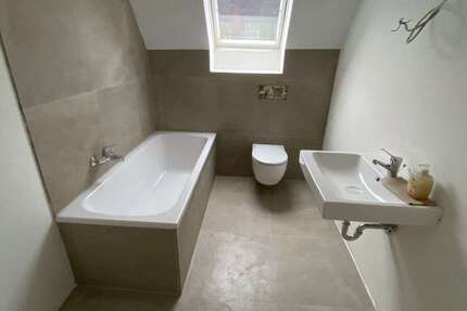 Haus zum Mieten in Viernheim 1.650 € 100 m² 5 zimmer