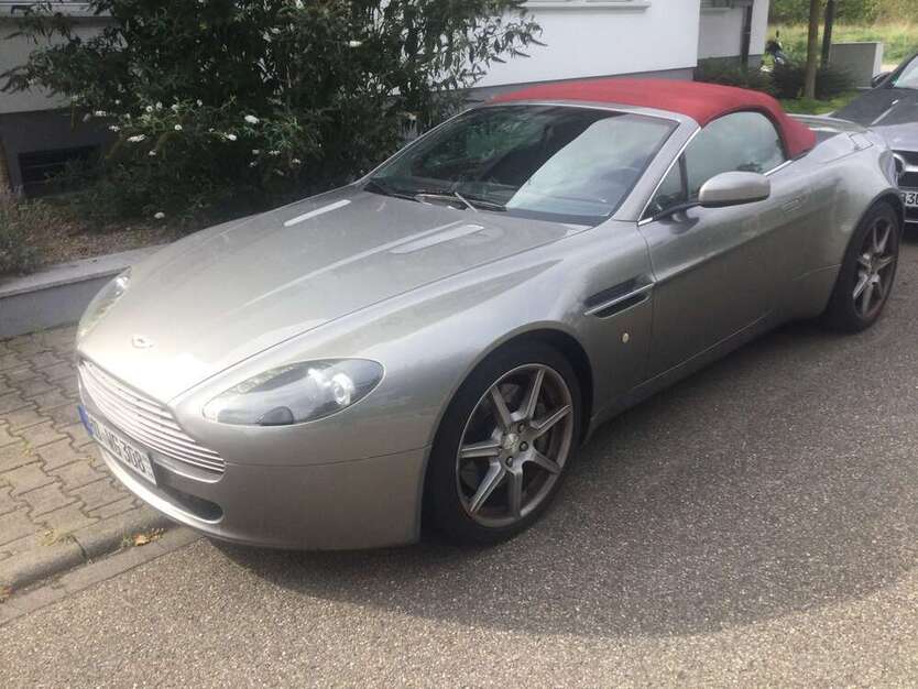 V8