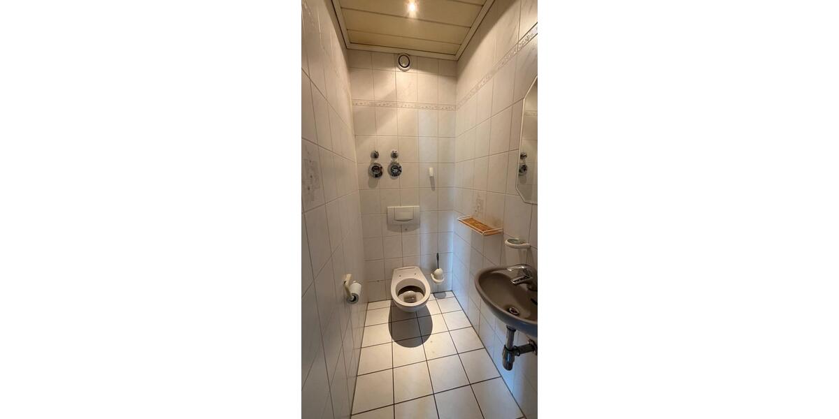 Erdgeschoßwohnung Reilingen - 3 Zimmer, 83 m&sup2;, 250.000&euro; | Angebot:25831350