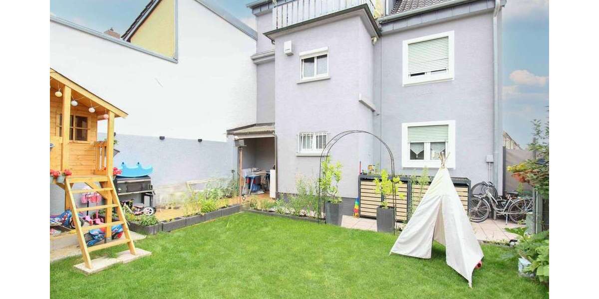 Haus zum Kaufen in Hockenheim 419.000 € 154.05 m² 6 zimmer