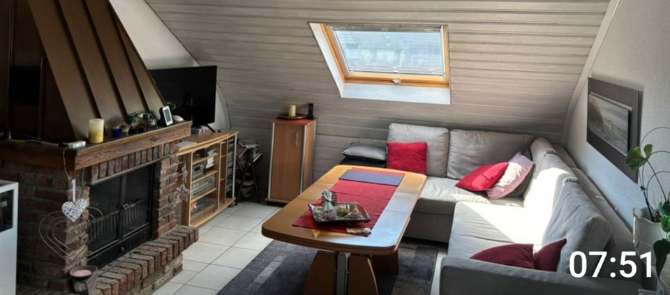 Dachgeschoßwohnung Weinheim - 3 Zimmer, 65 m&sup2;, 175.000&euro; | Angebot:24714573