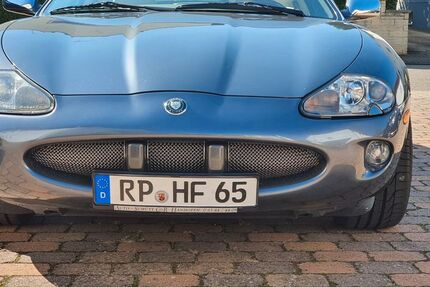 Jaguar XK8 137.000 km 14.400 € Hanhofen 67374