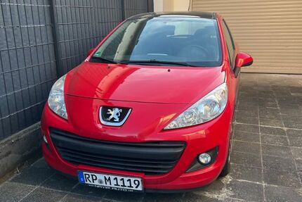 Peugeot 207 180.000 km 1.499 &euro; Lambsheim 67245