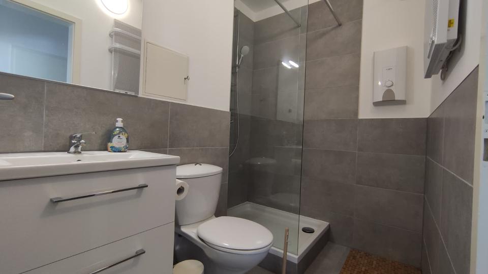 Etagenwohnung Ludwigshafen am Rhein Ludwigshafen-Hemshof - 1 Zimmer, 32 m&sup2;, 500&euro; | Angebot:26253739