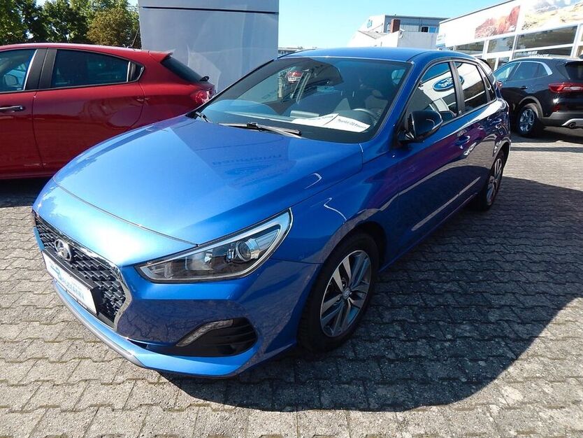 i30