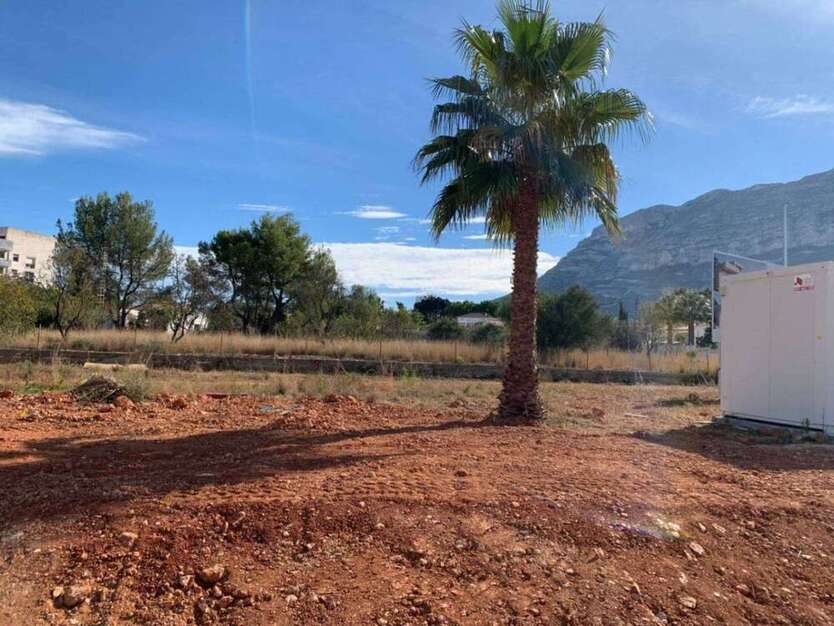 Grundstück zu verkaufen in Dénia 271.000 € 716 m²