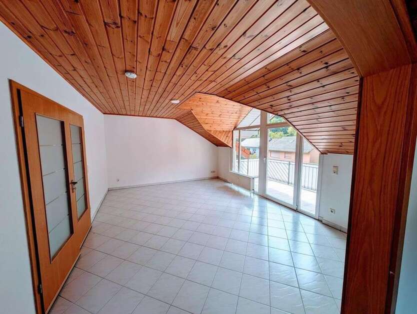 Wohnung zum Mieten in Schönau 650 € 100 m²