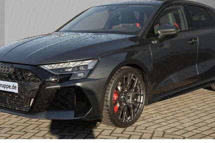 Audi RS3 1.193 km 70.650 € Worms 67547