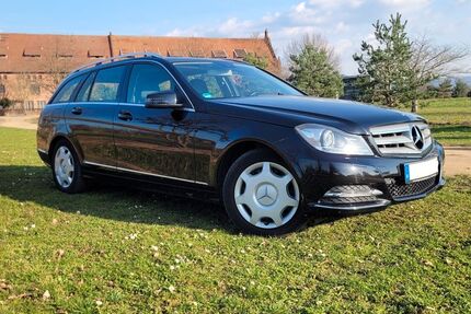 Mercedes-Benz 220 286.000 km 9.200 &euro; Schriesheim 69198