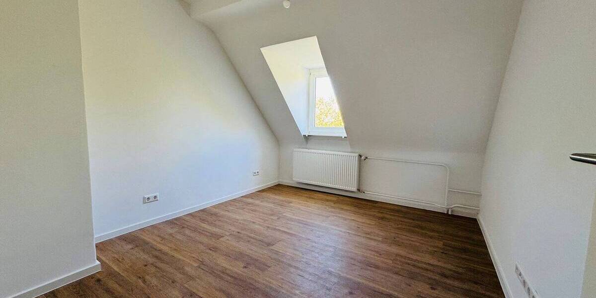Etagenwohnung Ludwigshafen am Rhein Süd - 2 Zimmer, 40 m&sup2;, 150.000&euro; | Angebot:26378076