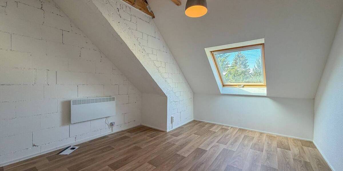 Einfamilienhaus Mannheim Neckarau - 6 Zimmer, 176 m&sup2;, 1.900&euro; | Angebot:26203550