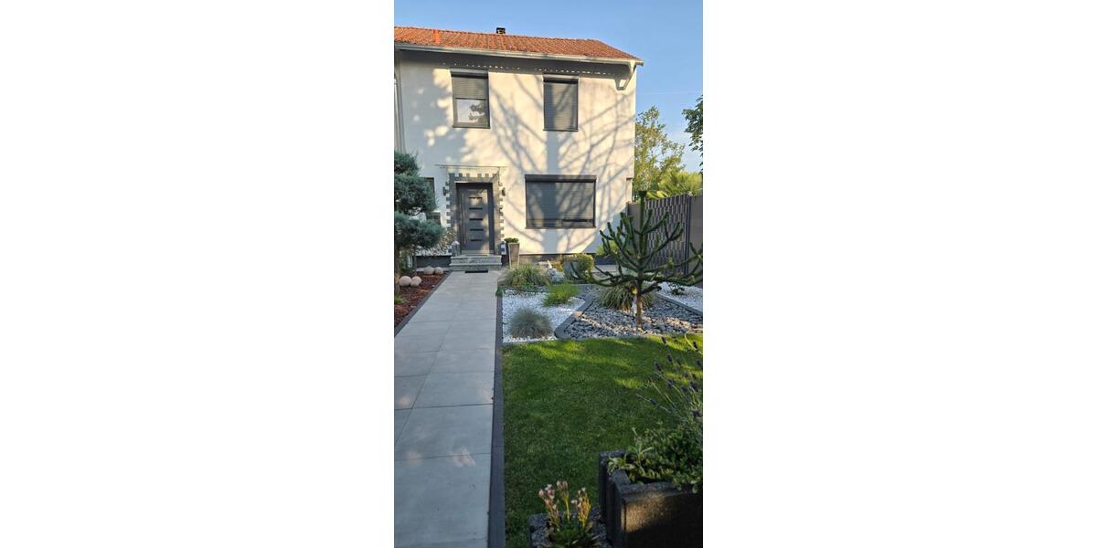 Reihenhaus Ludwigshafen am Rhein Rheingönheim - 5 Zimmer, 130 m&sup2;, 575.000&euro; | Angebot:27055294
