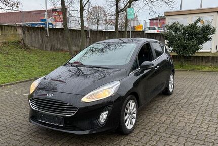 Ford Fiesta 98.400 km 8.900 &euro; Worms 67547