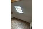Dachgeschoßwohnung Bürstadt - 3 Zimmer, 71 m&sup2;, 950&euro; | Angebot:25639138