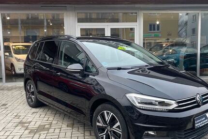 VW Touran 32.816 km 32.900 &euro; Speyer 67346