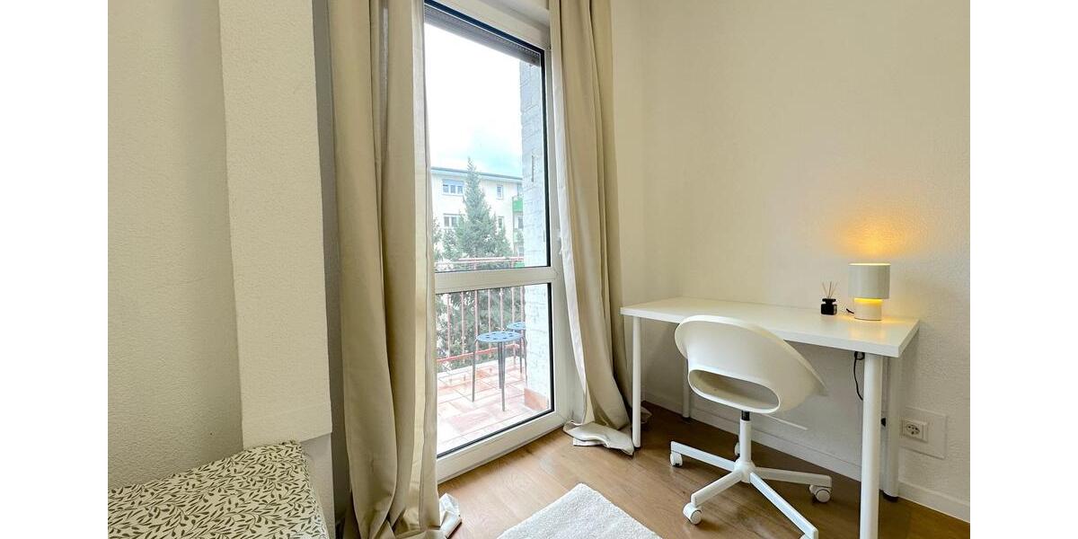 Etagenwohnung Mannheim Rheinau - 1 Zimmer, 15 m&sup2;, 400&euro; | Angebot:24395364