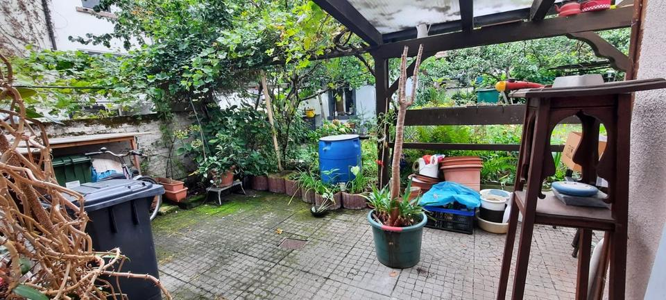 Reihenhaus in guter Lage in Weinheim zu verkaufen. 4 zimmer