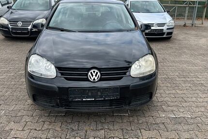 VW Golf 267.000 km 650 &euro; mannheim 68199