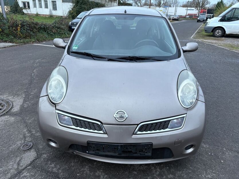 Nissan Micra 307.000 km 850 € Speyer 67346