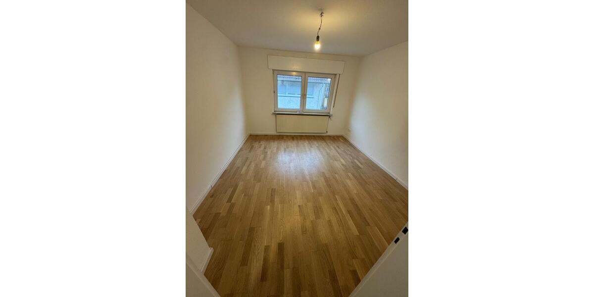Etagenwohnung Heidelberg Kirchheim - 4 Zimmer, 96 m&sup2;, 560&euro; | Angebot:24536811