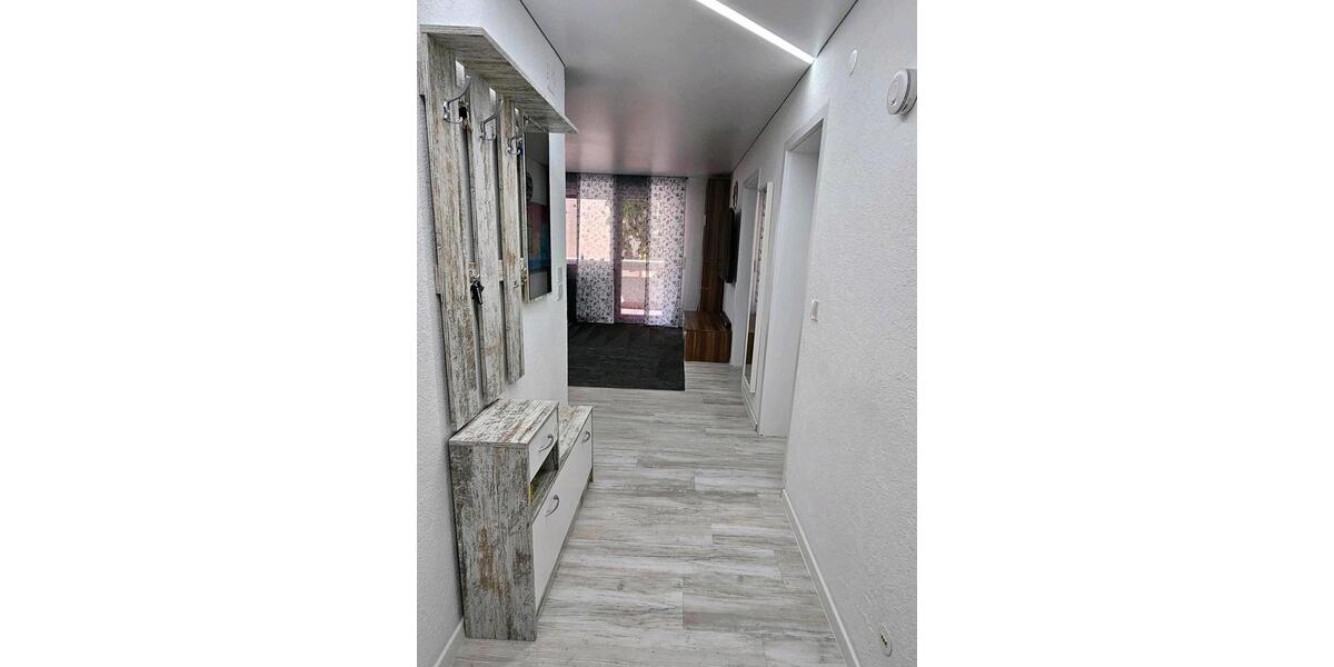 Hochparterre Weinheim - 2.5 Zimmer, 54 m&sup2;, 230.000&euro; | Angebot:26702021