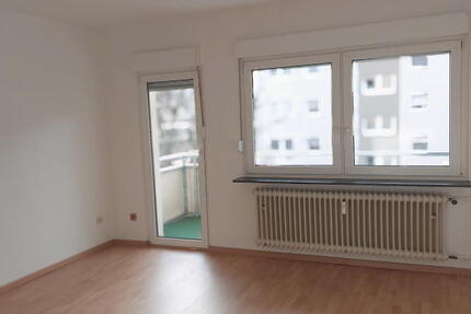 ObjNr:19365 - Helle, renovierte 2- Zimmer ETW mit Balkon in Bad Dürkheim 2 zimmer