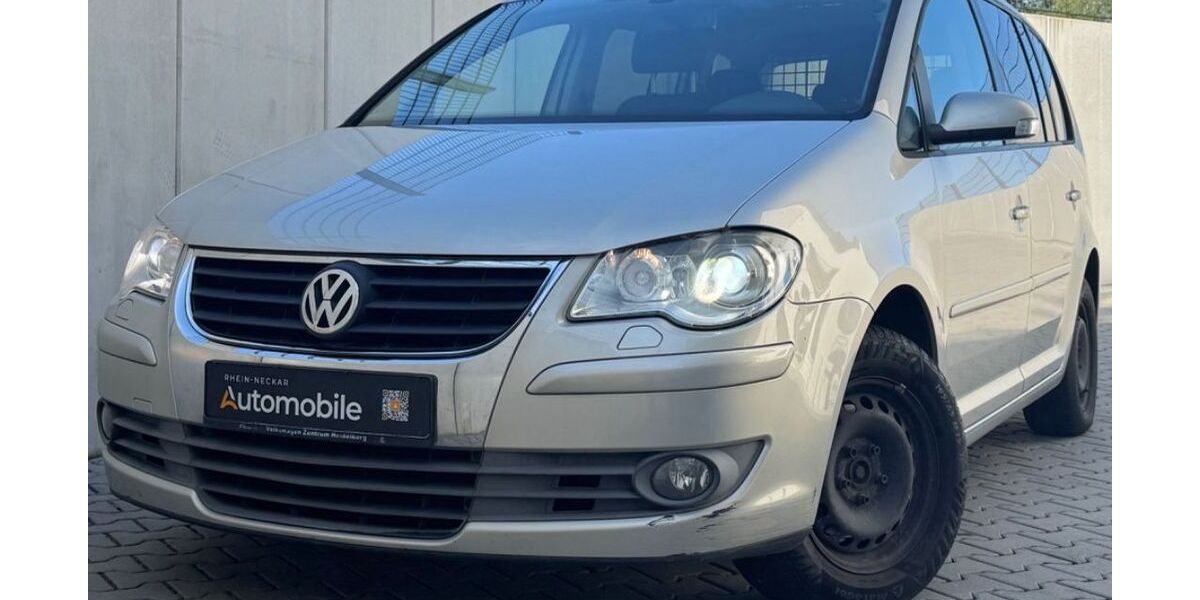 VW Touran 184.000 km 2.750 &euro; Leimen 69181