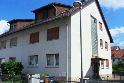 Für die Generation 45 plus, ansprechende 2 - Zi. – DG - Maisonette Wohnung ohne Balkon