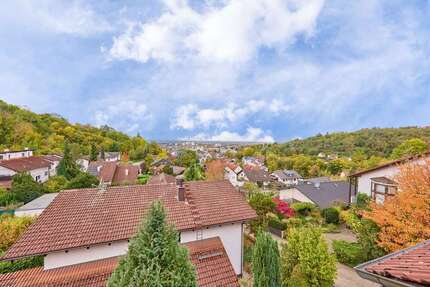 Haus Bensheim - 9 Zimmer, 240 m&sup2;, 698.000&euro; | Angebot:27672330