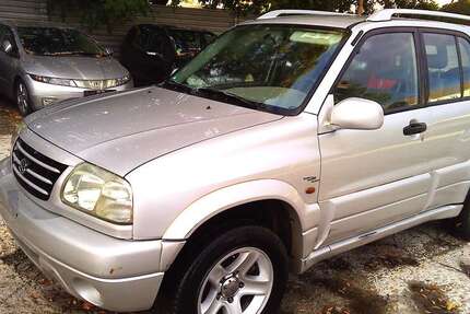 Suzuki Grand Vitara 233.656 km 2.222 &euro; Mannheim 68309