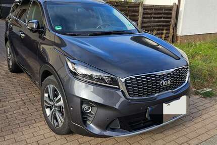 Kia Sorento 61.000 km 29.500 &euro; Oberhausen-Rheinhausen 68794