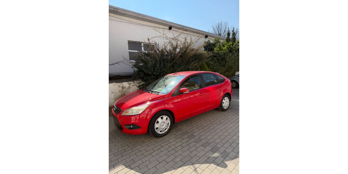Ford Focus 180.400 km 2.499 &euro; Heidelberg 69121