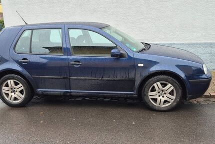 VW Golf 208.000 km 2.600 &euro; Worms 67547