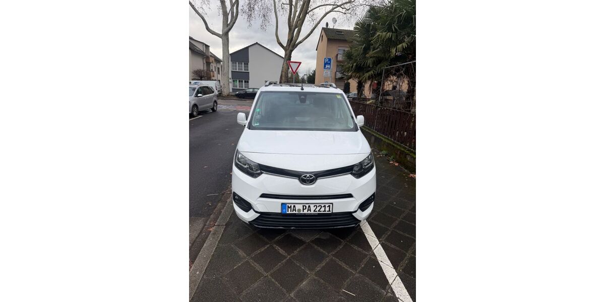 Toyota Proace City 108.185 km 16.400 &euro; Mannheim 68309