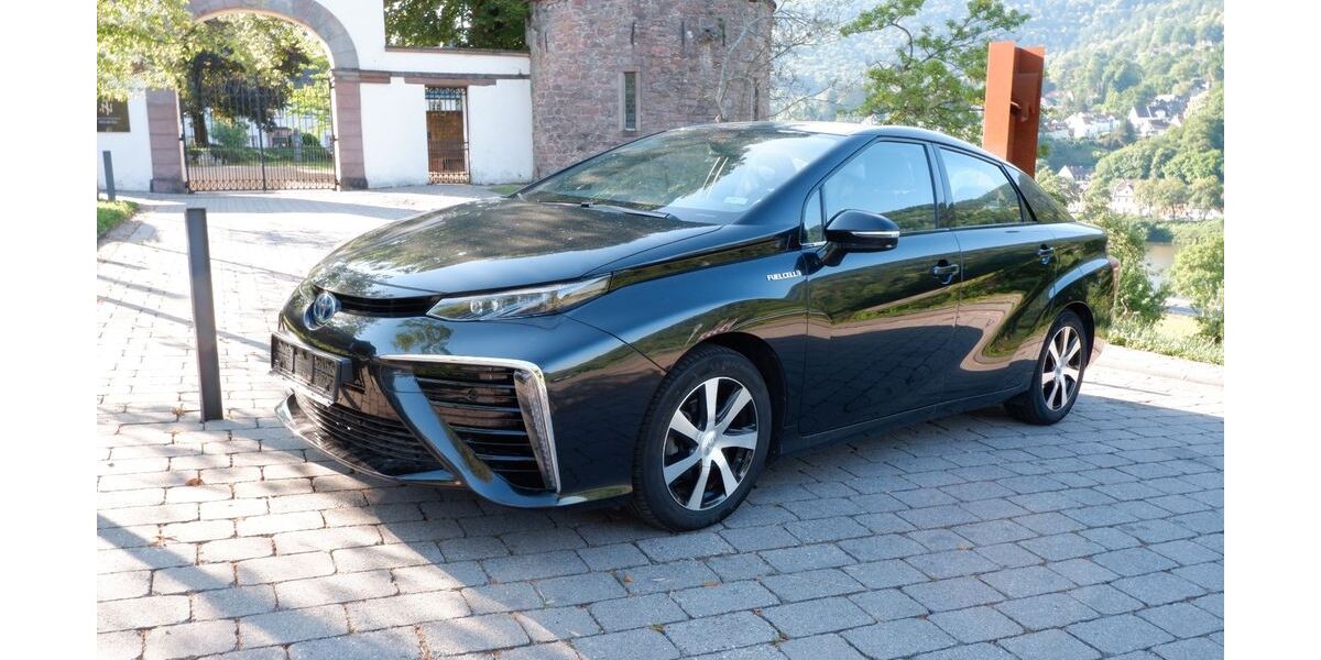 Toyota Mirai 57.000 km 8.000 &euro; Heidelberg 69118