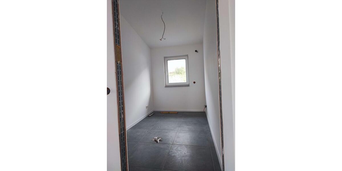 Dachgeschoßwohnung Bammental - 3 Zimmer, 71 m&sup2;, 950&euro; | Angebot:26563754