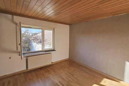 ObjNr:19144 - Geräumiges Haus für z.B. 2 Generationen in ruhiger Ortsrandlage in Heuchelheim - Haus Heuchelheim bei Frankenthal | Angebot:15064669