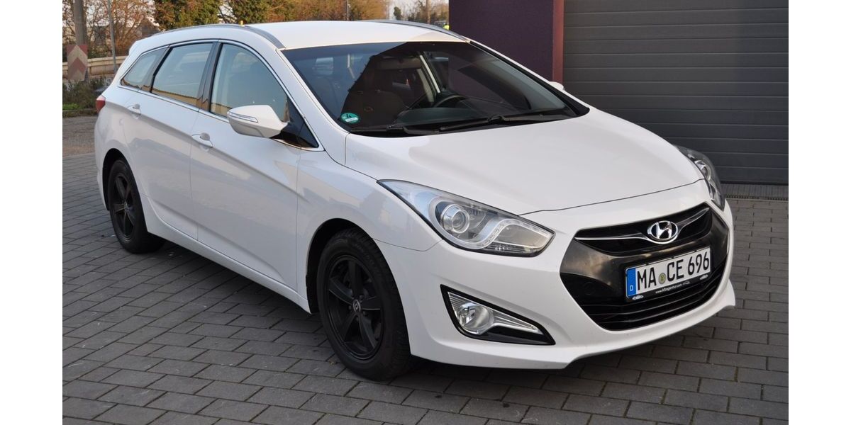 Hyundai i40 163.500 km 8.950 &euro; Mannheim 68305