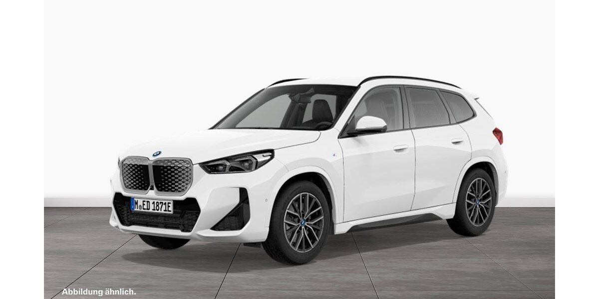 BMW iX1 11.047 km 52.690 &euro; Mannheim 68169