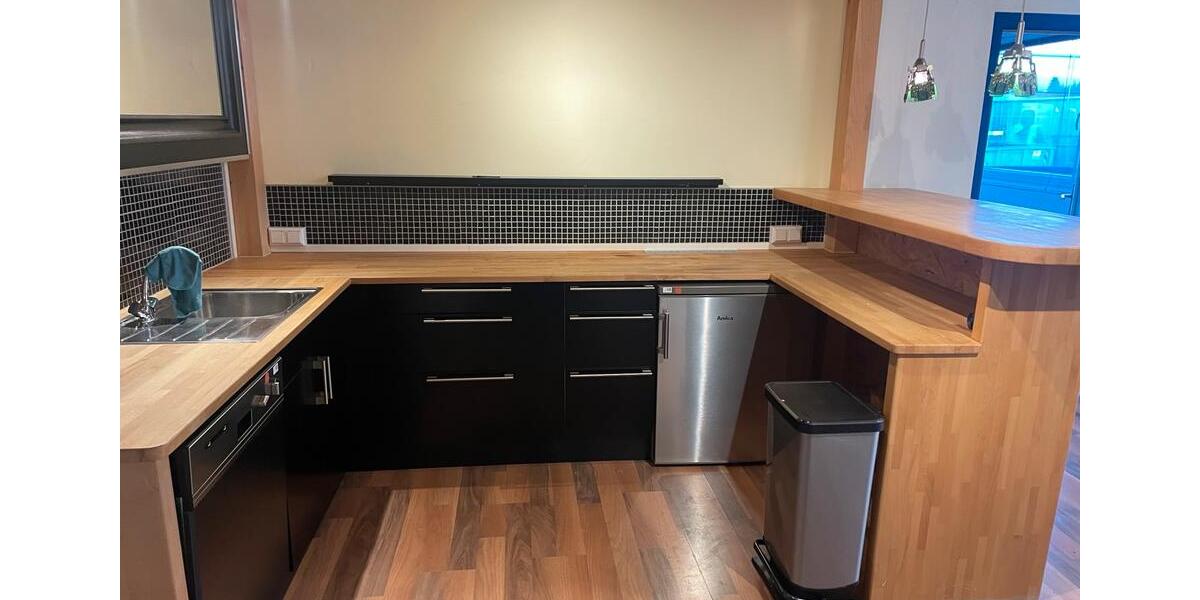 Teil einer Gewerbehalle zu vermieten in Dettenheim Russheim zimmer