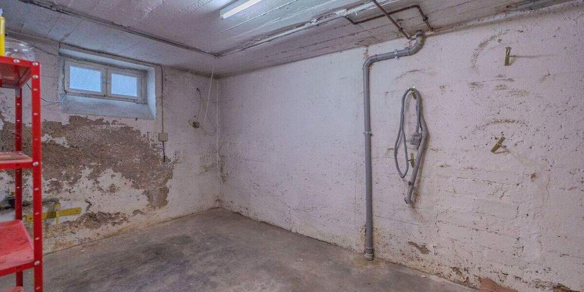 Reihenmittelhaus Worms Innenstadt - 4 Zimmer, 95 m&sup2;, 245.000&euro; | Angebot:25730926