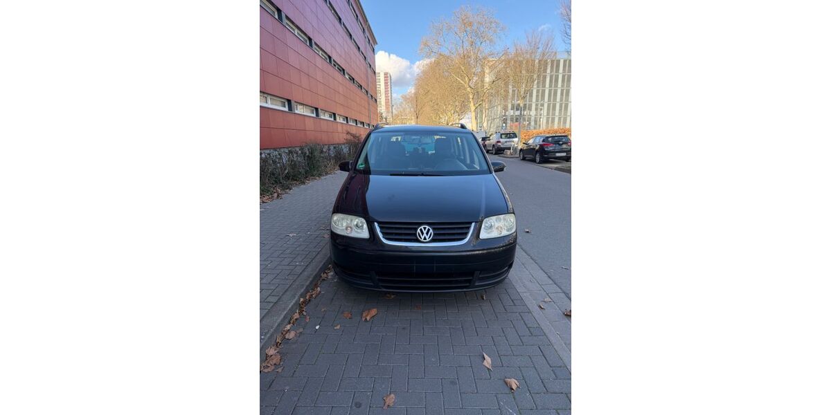 VW Touran 305.000 km 1.100 &euro; Ilvesheim 68549