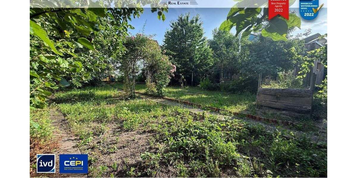 BEGEHRT: Grundstück mit vielseitigen Möglichkeiten zimmer