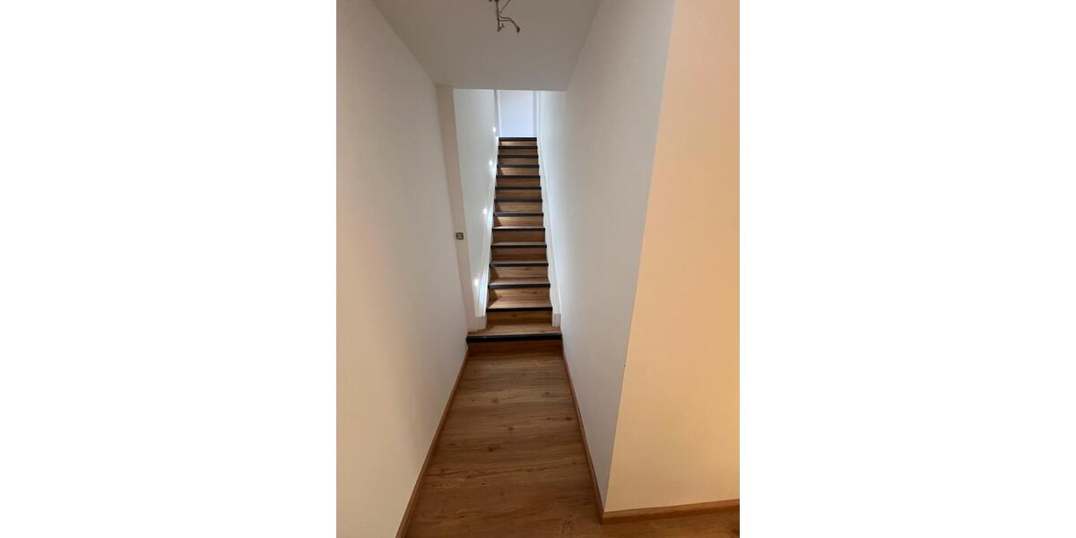 Etagenwohnung Mannheim Käfertal - 2 Zimmer, 55 m&sup2;, 1.100&euro; | Angebot:25381291