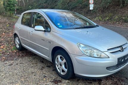 Peugeot 307 113.000 km 2.300 &euro; Dossenheim 69221