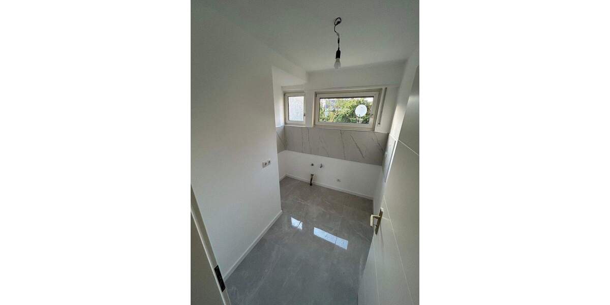 Charmante 2-Zimmer-Wohnung - frisch saniert & sofort bezugsbereit 2 zimmer