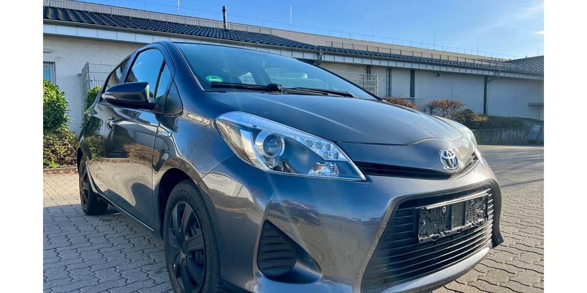 Toyota Yaris 164.000 km 9.500 &euro; Eppelheim 69214